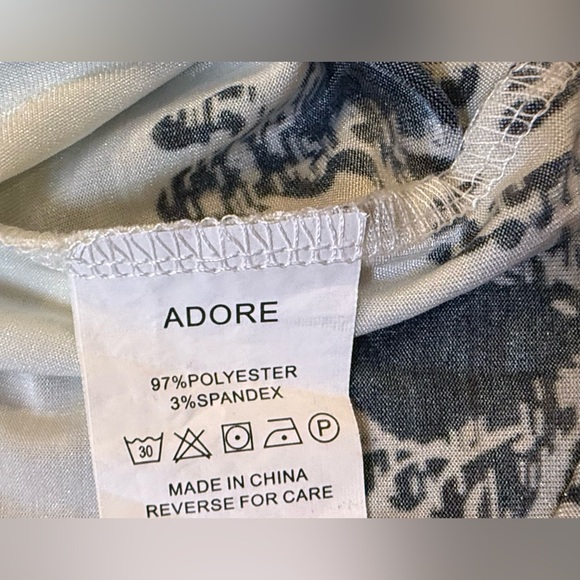 ADORE, Black and White Mod Artsy Damask Shift Mini Dress, Size Medium - Picture 11 of 14